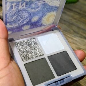 In To You Vincent Van Gogh The Starry Night Themed Eyeshadow Pallette